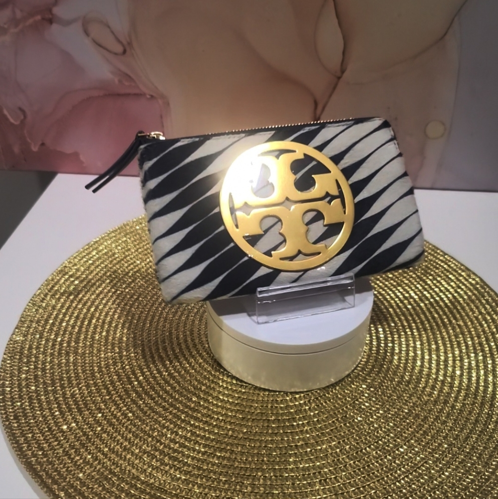 Stunning NWOT Tory Burch Charlie Calf Hair Mini Purse